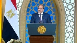 «من فواتير الكهرباء إلى العقارات والأسواق والمرور».. 7 وصايا حاسمة من السيسي للحكومة في احتفال المولد النبوي