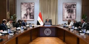 استعدادًا لمؤتمر أكتوبر بتكليف من الرئيس السيسي.. مدبولي يوجه بحصر تساؤلات المواطنين والرد على الانتقادات